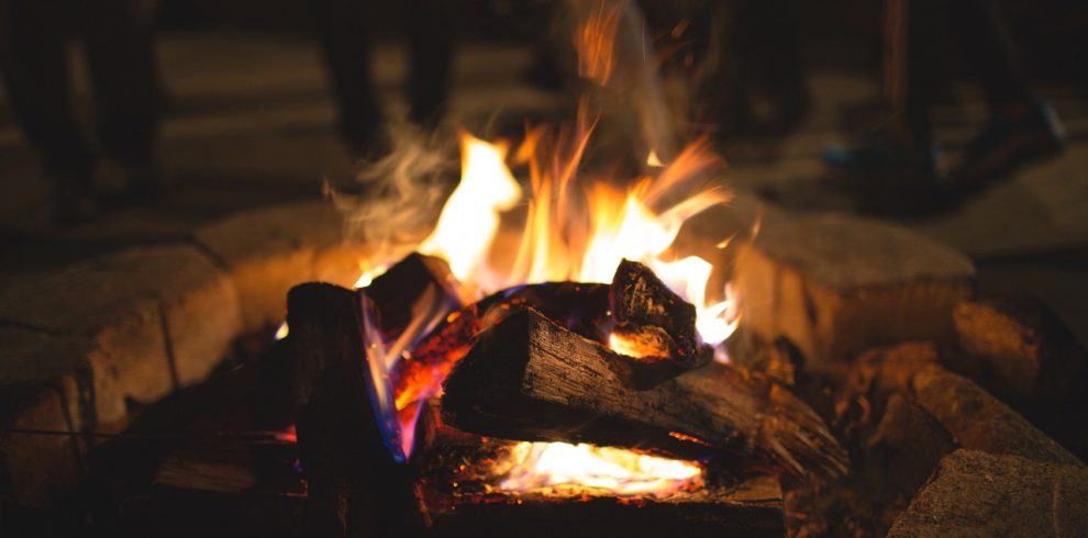 bonfire-698646_1280